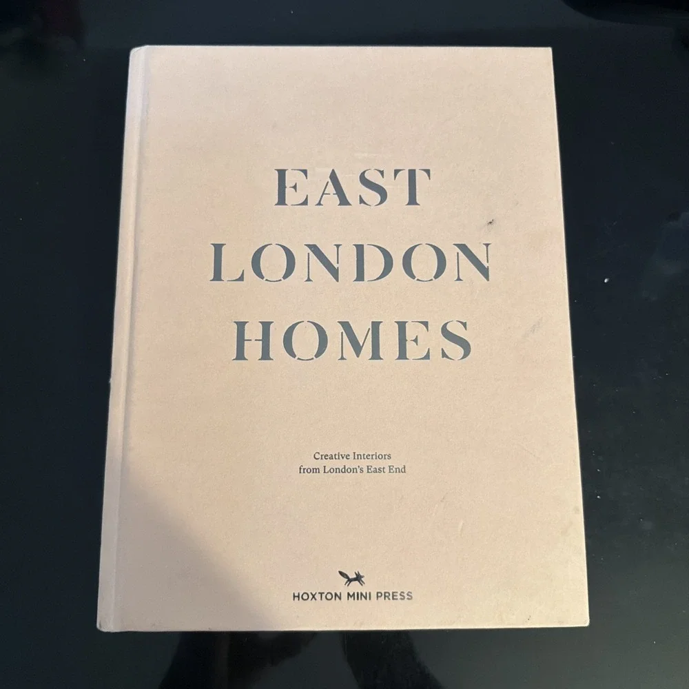 East London Homes: Creative Interiors From London... by Jon Aaron Green Hardback